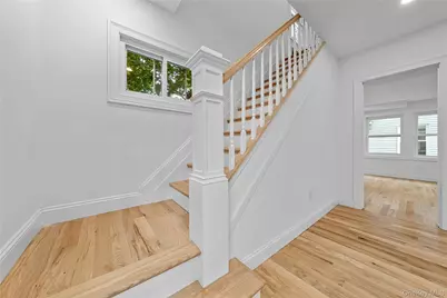 244 Brown Avenue, Hempstead, NY 11550 - Photo 8