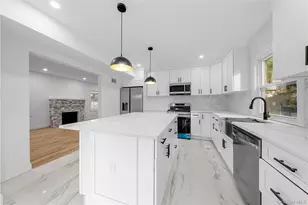 244 Brown Ave, Hempstead, NY 11550 - Photo 4