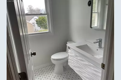 9 Damson Lane, Valley Stream, NY 11581 - Photo 16