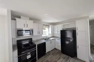 3146 Route 9W, New Windsor, NY 12553 - Photo 2