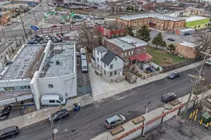 1148 E 211th St, Bronx, NY 10469 - Photo 2