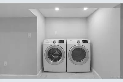 138-12 233rd Street, Rosedale, NY 11422 - Photo 22