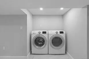 138-12 233rd St, Rosedale, NY 11422 - Photo 22