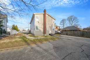 130 5th Ave, Bay Shore, NY 11706 - Photo 10