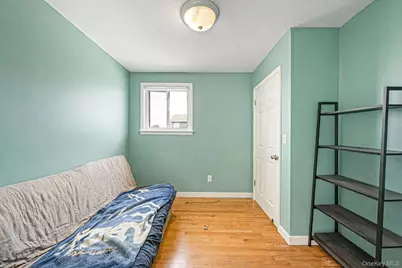 794 Pecan Street, Lindenhurst, NY 11757 - Photo 36