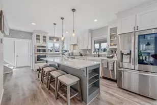 794 Pecan St, Lindenhurst, NY 11757 - Photo 20