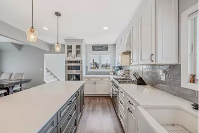 794 Pecan Street, Lindenhurst, NY 11757 - Photo 22