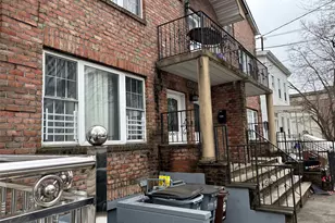 119-10 18th Ave, College Point, NY 11356 - Photo 6