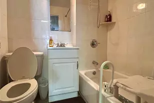 84-52 57th Ave, Elmhurst, NY 11373 - Photo 14