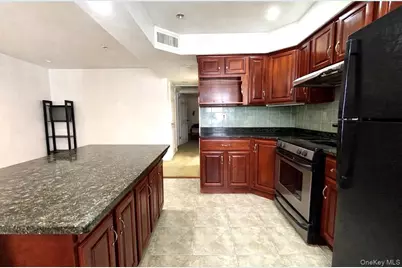 84-52 57th Avenue, Elmhurst, NY 11373 - Photo 4