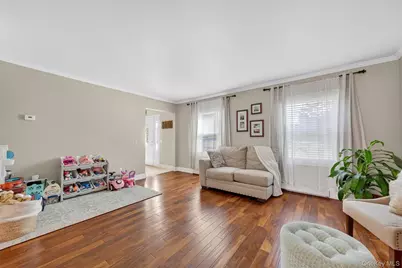 9 Megan Lane, Campbell Hall, NY 10916 - Photo 8
