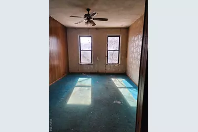 6161 Eliot Avenue, Middle Village, NY 11379 - Photo 4