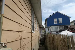 13-82 McBride St, Far Rockaway, NY 11691 - Photo 4