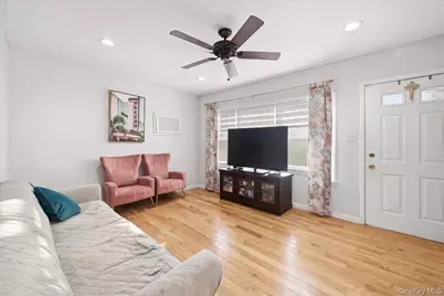 208 Woodworth Avenue #A, Yonkers, NY 10701 - Photo 4