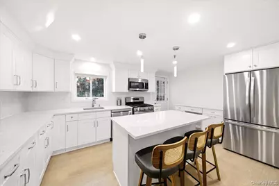 208 Woodworth Avenue #A, Yonkers, NY 10701 - Photo 2