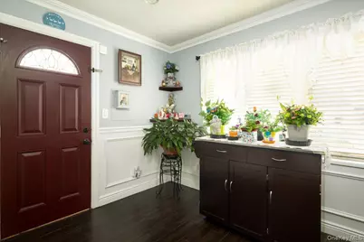 35 Carnation Road, Levittown, NY 11756 - Photo 12