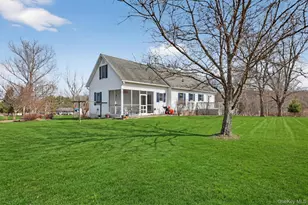 280 Gillespie St, Pine Bush, NY 12566 - Photo 4