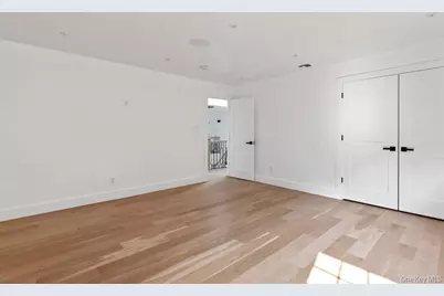 33 High Farms Road, Glen Head, NY 11545 - Photo 24