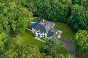 33 High Farms Rd, Glen Head, NY 11545 - Photo 4