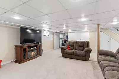 50 Paumanake Avenue, Babylon, NY 11702 - Photo 28