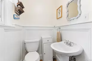 50 Paumanake Ave, Babylon, NY 11702 - Photo 14