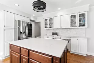 50 Paumanake Ave, Babylon, NY 11702 - Photo 12