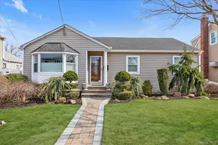 2382 Garfield St, North Bellmore, NY 11710 - Photo 2