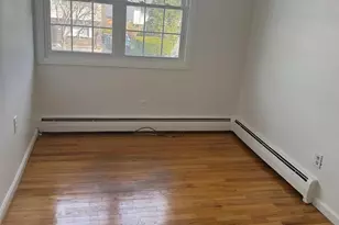 126 Roosevelt Dr, West Haverstraw, NY 10993 - Photo 4