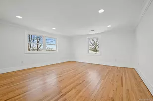 2292 Vassar Pl, Merrick, NY 11566 - Photo 8