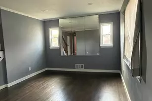 54 Kane Ave, Hempstead, NY 11550 - Photo 2