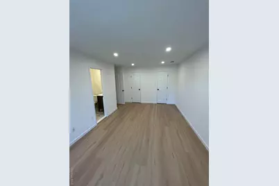 341 Woodland Court, Coram, NY 11727 - Photo 12