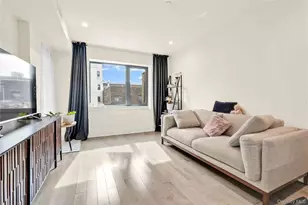 31-41 29th St, Astoria, NY 11106 - Photo 2