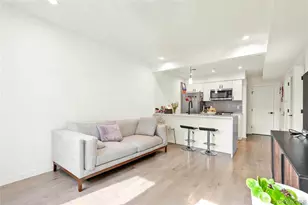 31-41 29th St, Astoria, NY 11106 - Photo 4