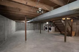 3 Louise Ct, Hampton Bays, NY 11946 - Photo 14