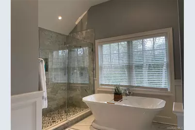 99 Spinney Road, East Quogue, NY 11942 - Photo 20