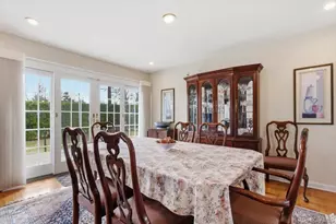 5 Avis Dr, New Rochelle, NY 10804 - Photo 12