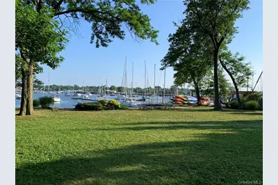 225 S Barry Avenue #RENT, Mamaroneck, NY 10543 - Photo 2