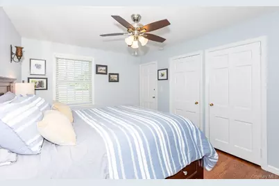 816 Main Street, Islip, NY 11751 - Photo 16