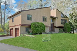 973 Tilton Rd, Valley Cottage, NY 10989 - Photo 2