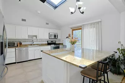 973 Tilton Road, Valley Cottage, NY 10989 - Photo 14