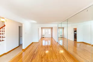 140-07 68th Dr, Flushing, NY 11367 - Photo 4