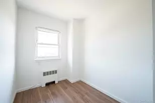 140-07 68th Dr, Flushing, NY 11367 - Photo 12