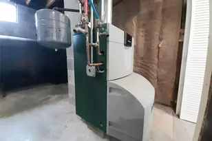 38 Pine Woods Rd, Hyde Park, NY 12538 - Photo 16