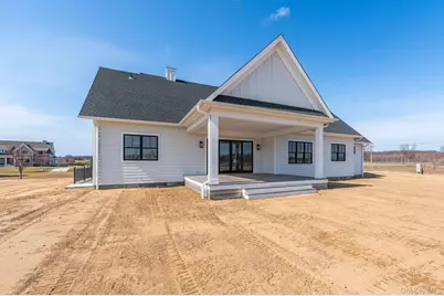 25 Club Drive, Calverton, NY 11933 - Photo 8