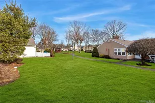 93 Revere Dr, Sayville, NY 11782 - Photo 6