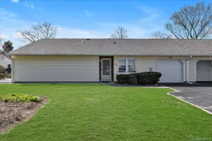 93 Revere Dr, Sayville, NY 11782 - Photo 16