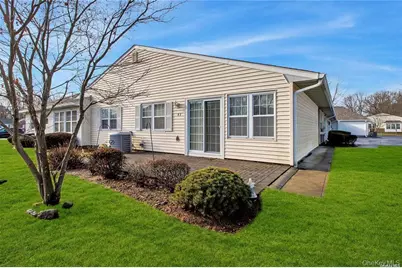 93 Revere Drive, Sayville, NY 11782 - Photo 4