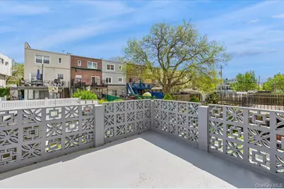 228 Calhoun Avenue, Bronx, NY 10465 - Photo 14