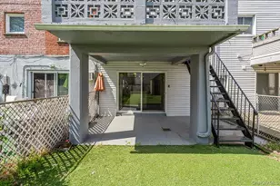 228 Calhoun Ave, Bronx, NY 10465 - Photo 26