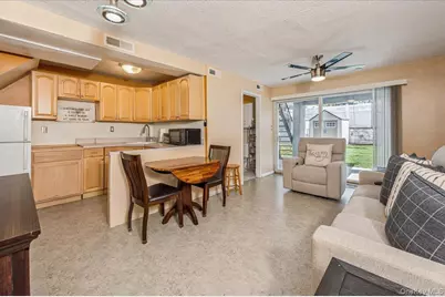 228 Calhoun Avenue, Bronx, NY 10465 - Photo 22